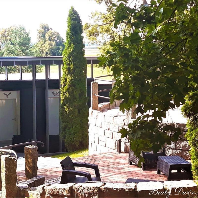 Bialy Dwor Bed & Breakfast Kwidzyn Exterior photo